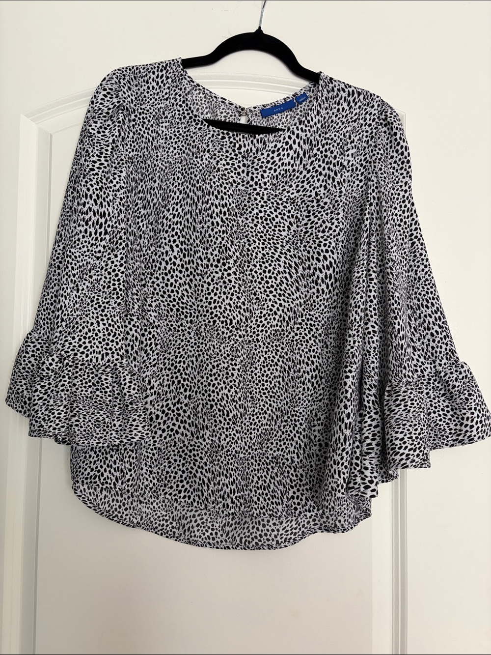 Apt. 9 Black and White Printed Ruffle-Sleeve Blouse